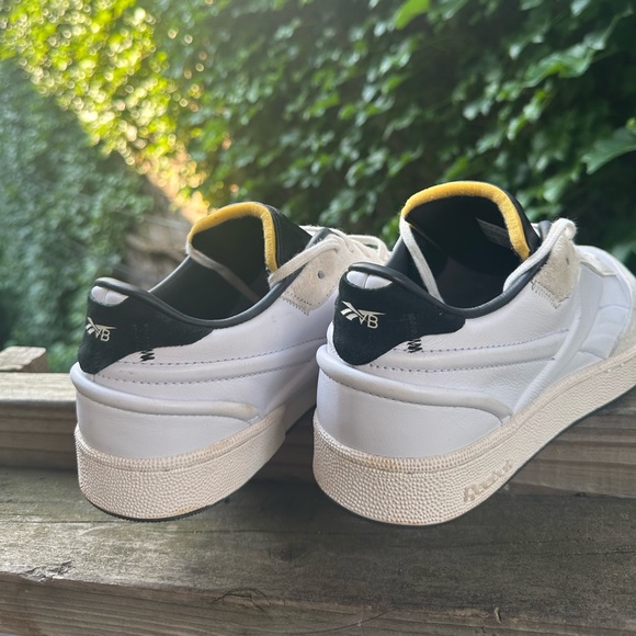 Reebok x Victoria Beckham Sneakers - Picture 5 of 5